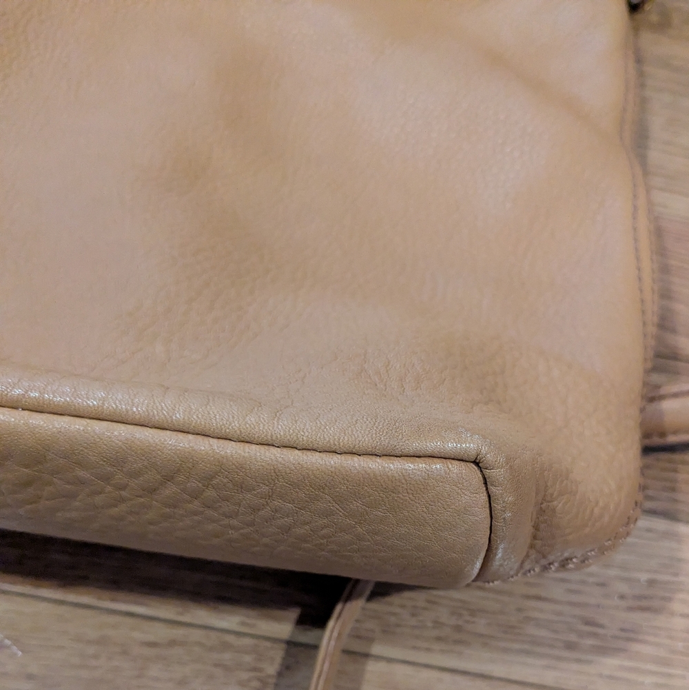 HOBO Tan Leather Backpack with Patterned Lining - Picture 5 of 13